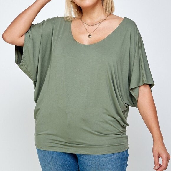 Solid Knit Top, With A Flowy Silhouette - Picture 1 of 4